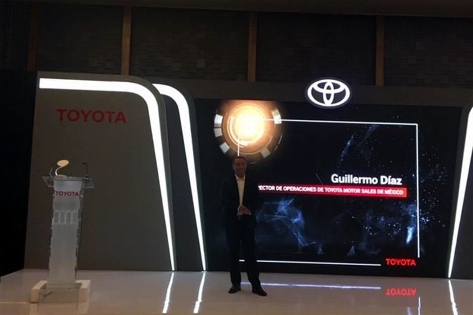 Guillermo Díaz Arana, director de Operaciones de Toyota Motor Sales de México, pidió la participación de Gobierno e Iniciativa Privada para impulsar la venta de unidades híbridas.