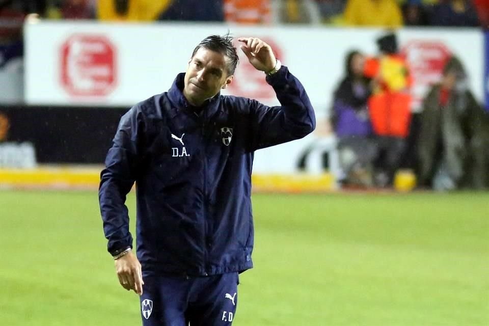 Diego Alonso valoró ganar de visita.
