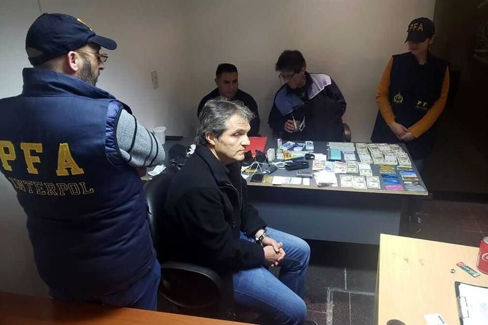 La FGR afirma que Carlos Ahumada no ha pagado al fisco su adeudo, recargos y multas.