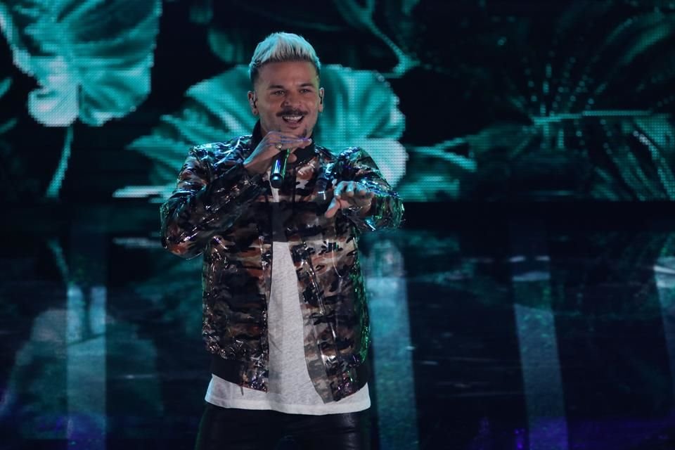 Pedro Capó y Camilo cantaron el éxito 'Tutu'.