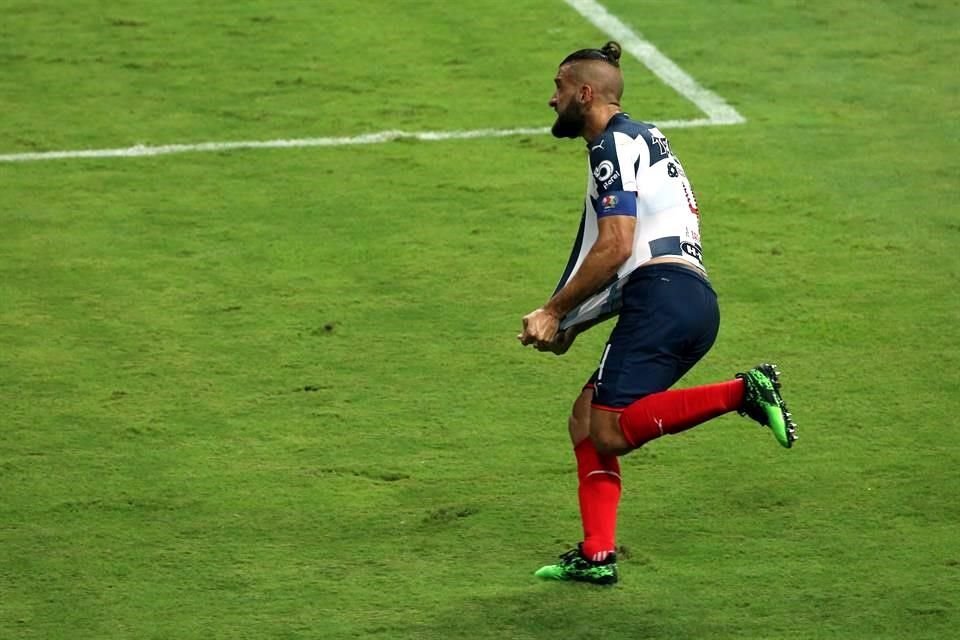 Nicolás Sánchez espera a un Santos que intente asfixiarlos en su campo.