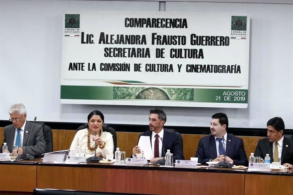 Sergio Mayer dijo que el era derecho de todos los diputados de oposición hacer un pronunciamiento por su grupos legislativos.
