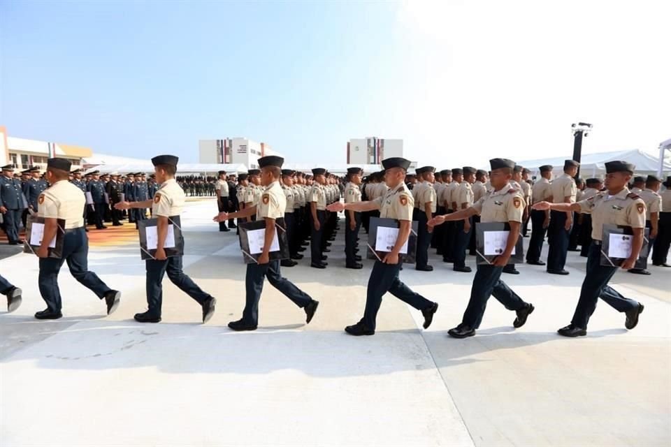 La ceremonia se realizó en la base militar de Santa Lucía.