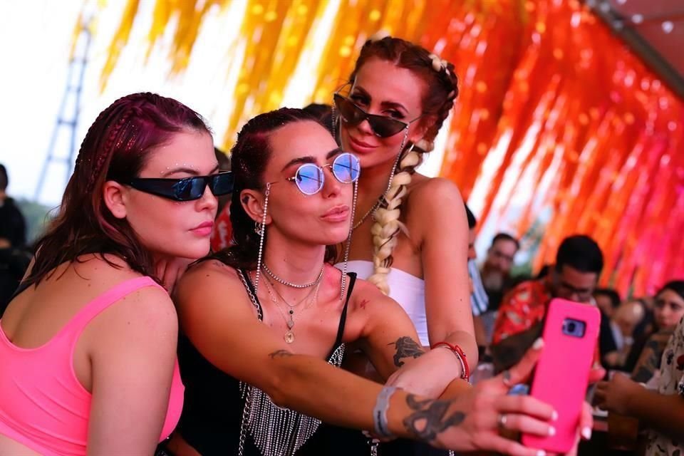 Michelle Herrera, Ana Bekoa, Florencia Alduncin