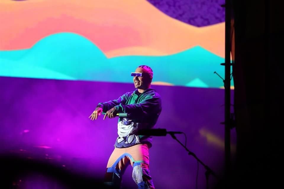 J Balvin