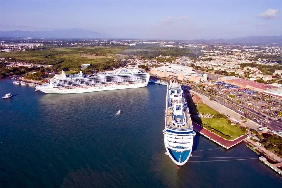 Puerto Vallarta tiene como meta recibir 176 cruceros este año.