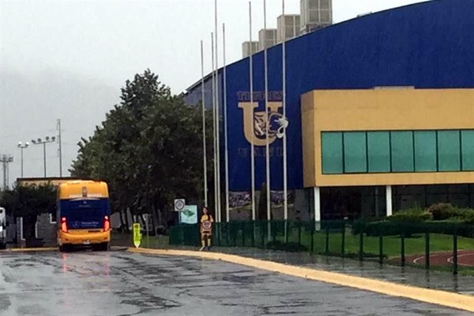 Los felinos entrenaron en el gimnasio del Polideportivo Tigres de Escobedo.
