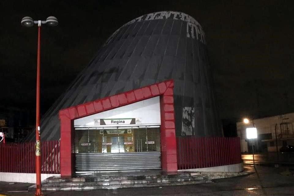 La estación Regina de la Línea 2 del Metro fue cerrada a las 21:00 horas.