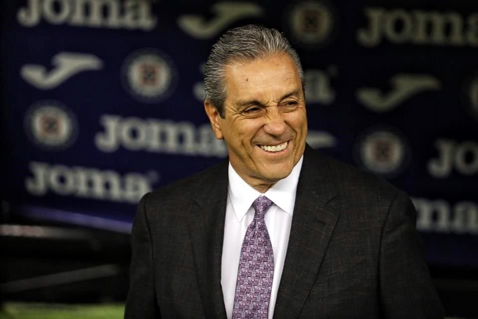 Tomás Boy disputará por primera vez como pastor de las Chivas, el Clásico Tapatío.