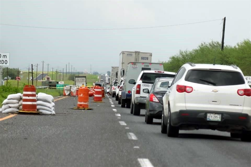 El segundo retén, en el kilómetro 171, es de la Sedena y está antes de cruzar a Tamaulipas.