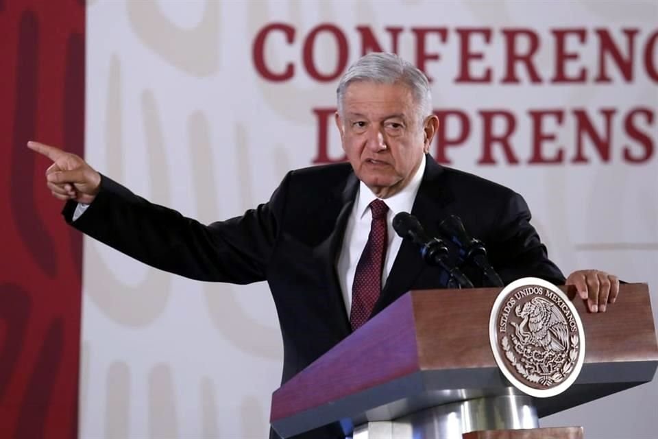 El Presidente en su conferencia de prensa en Palacio Nacional.