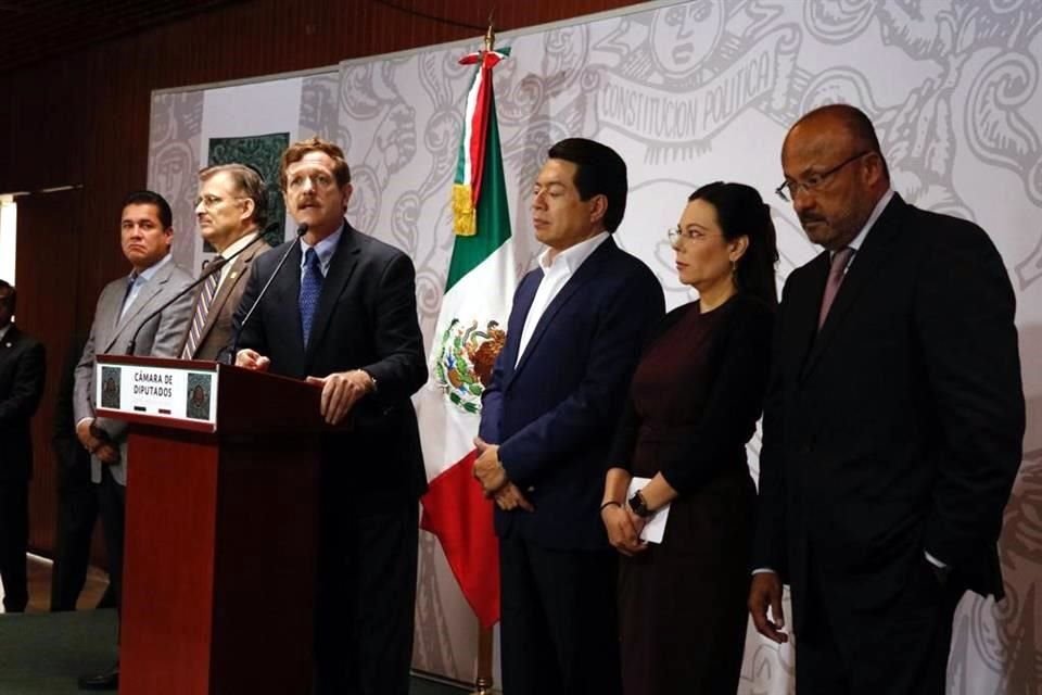 Los coordinadores parlamentarios dieron conferencia de prensa.