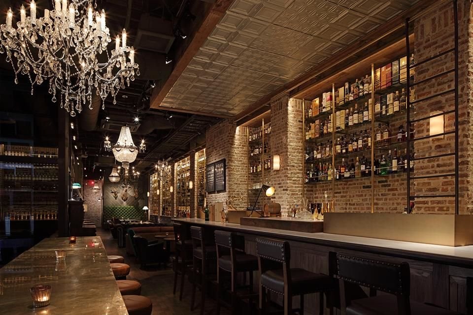 Tokyo Whisky Library