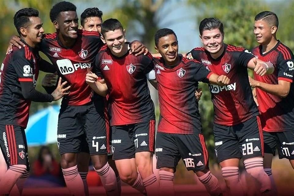 Los goles fueron obra de Eleuterio Jiménez al 20', Israel Reyes al 44' y de Alejandro Sánchez al 84'.