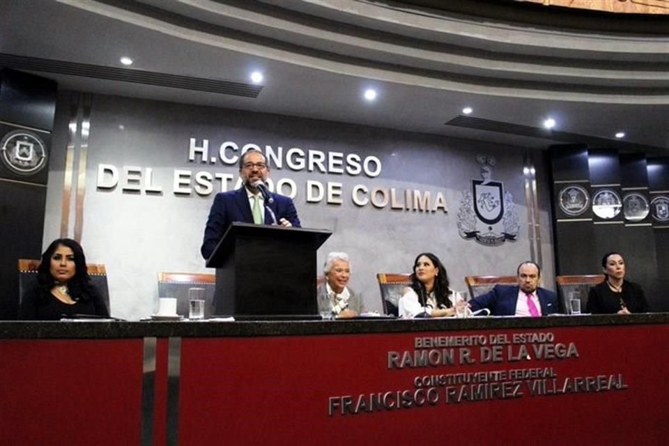 El Mandatario estatal rindió su cuarto informe de Gobierno ante el Congreso de Colima.