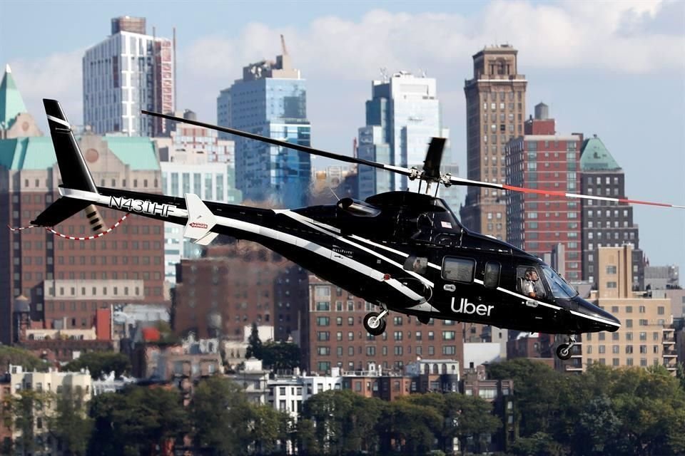 Uber suspendió sus vuelos en helicóptero en Nueva York por la pandemia.