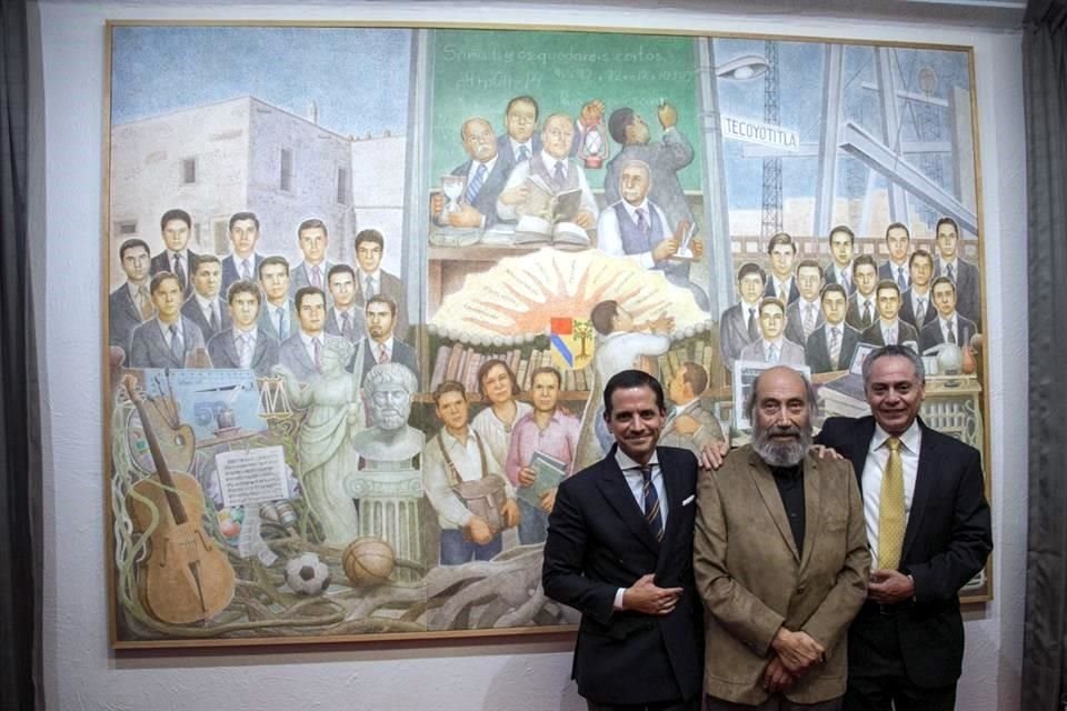 Antonio González Orozco (al centro), uno de los grandes muralistas mexicanos del siglo 20, creó la pieza 50 Aniversario Prepa UP.