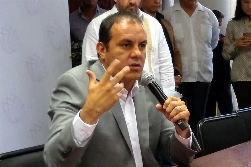 Desde el inicio de la gestión de Blanco, el ex futbolista se ha negado a firmar un convenio de colaboración con el Alcalde de Cuernavaca, Antonio Villalobos.
