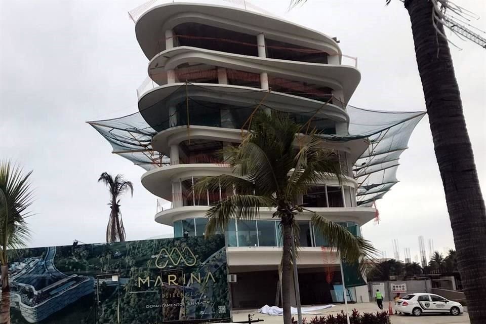 La torre, adquirida por Península en 2017, se ubica en Marina Vallarta y está valuada en 200 millones de dólares.