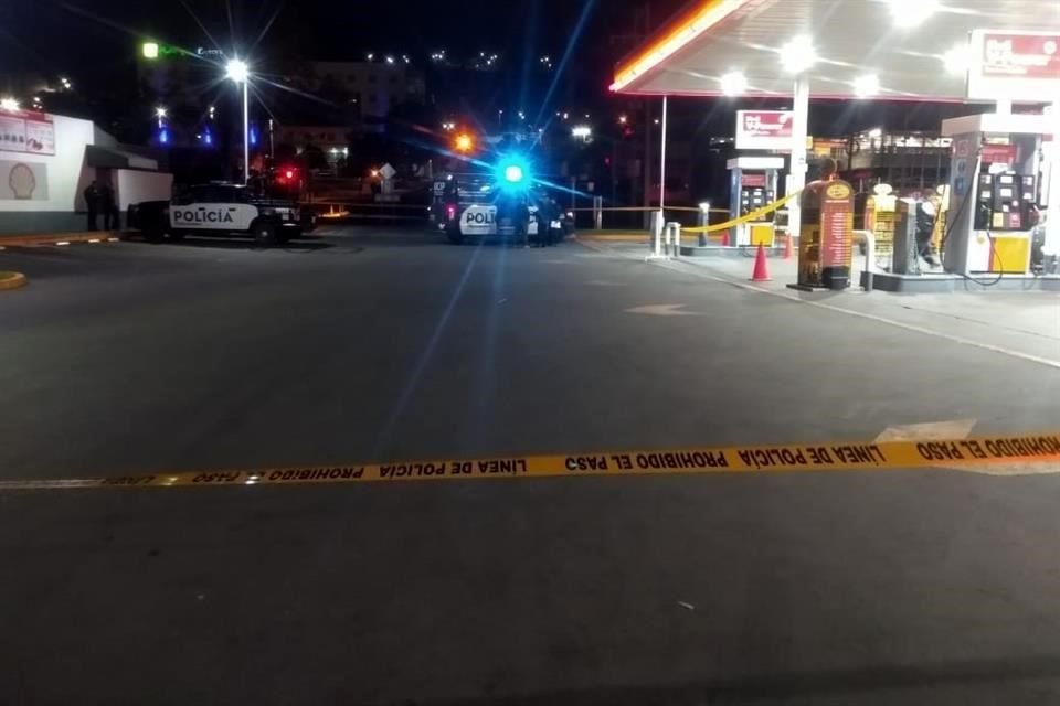 Un chofer de plataforma fue asesinado en una gasolinera de Camino al ITESO y Periférico, en Tlaquepaque.