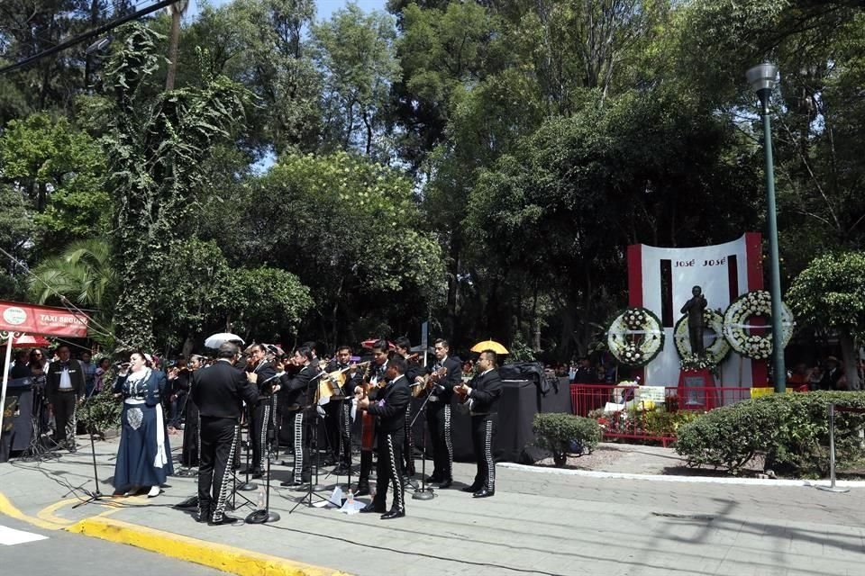 Clavería es el tercer punto en el que harán parada los restos de José José.