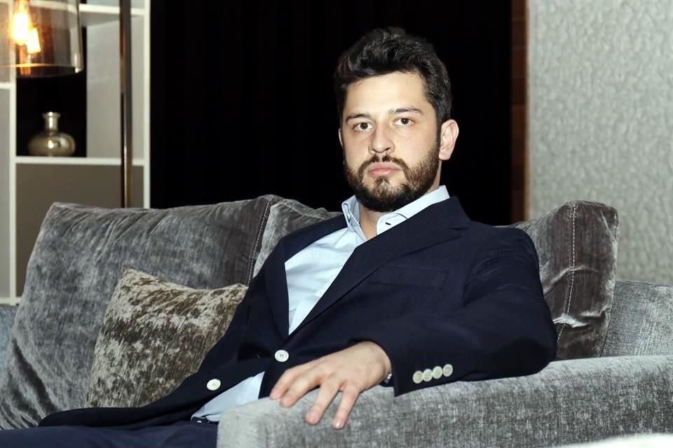 Juan Aguirre Abdó, director general de Grupo Radio Centro, habla sobre el nuevo canal de TV que tendrá el grupo a fin de mes.