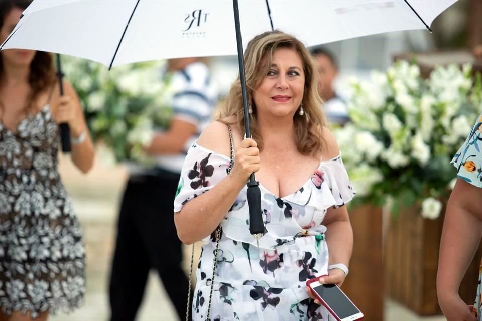 Mayra Saucedo