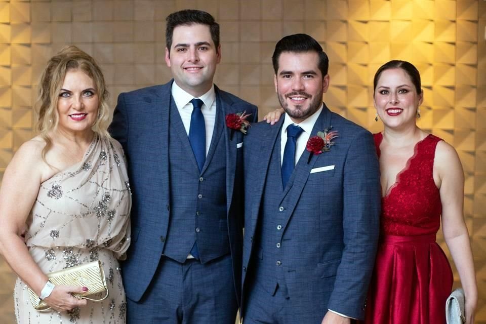 Judith Grace, Roberto Rufo, Samuel Ledesma y Judith Grace Rosales González