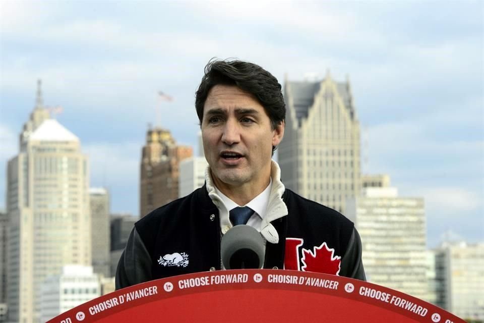 En campaña para elección, Trudeau defendió el T-MEC.