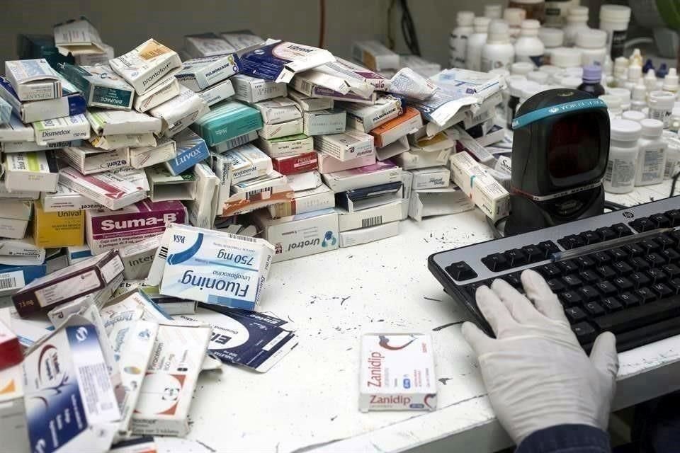 El Gobierno presumió que consiguió que el 66 por ciento del valor de las compras de medicamentos se hicieran a proveedores internacionales.