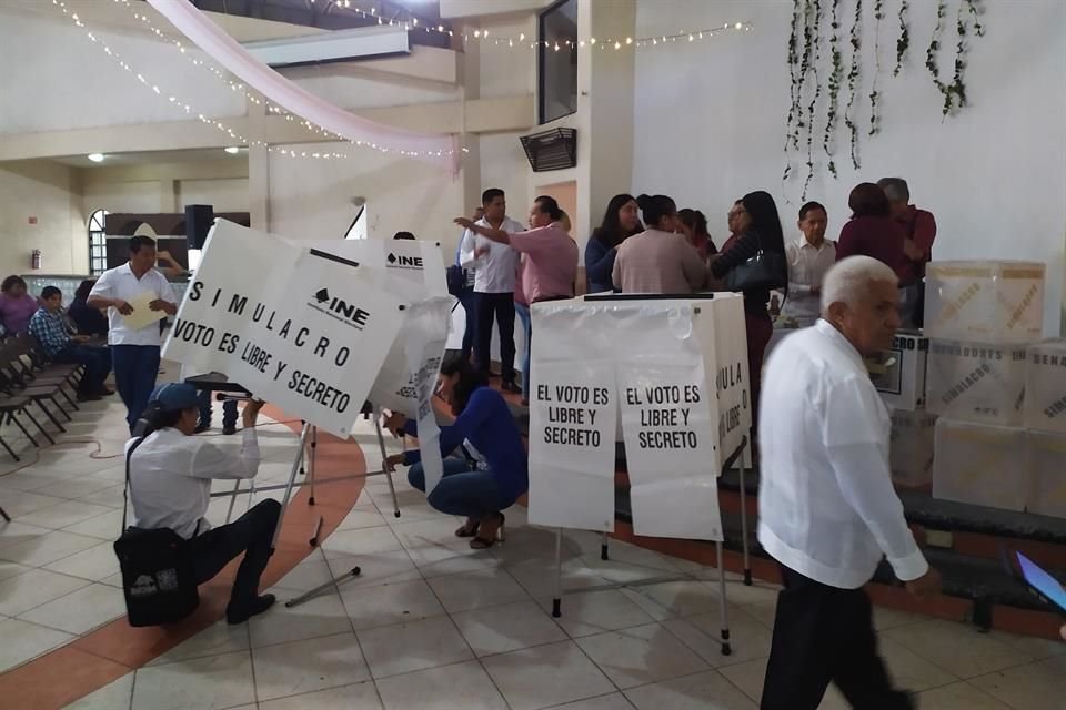 Las asambleas de los distritos 07 de Chilpancingo, 04 y 09 de Acapulco fueron reventadas.