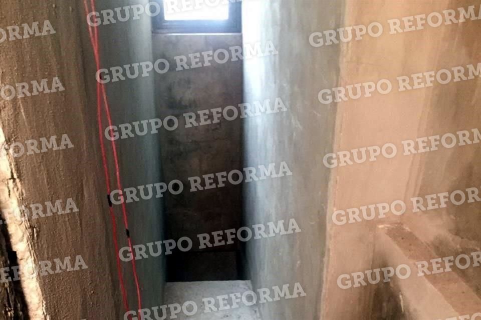 'El Lunares' habría escapado por un túnel que fue localizado al interior de una vecindad en la calle Peralvillo, conocida como La Fortaleza.