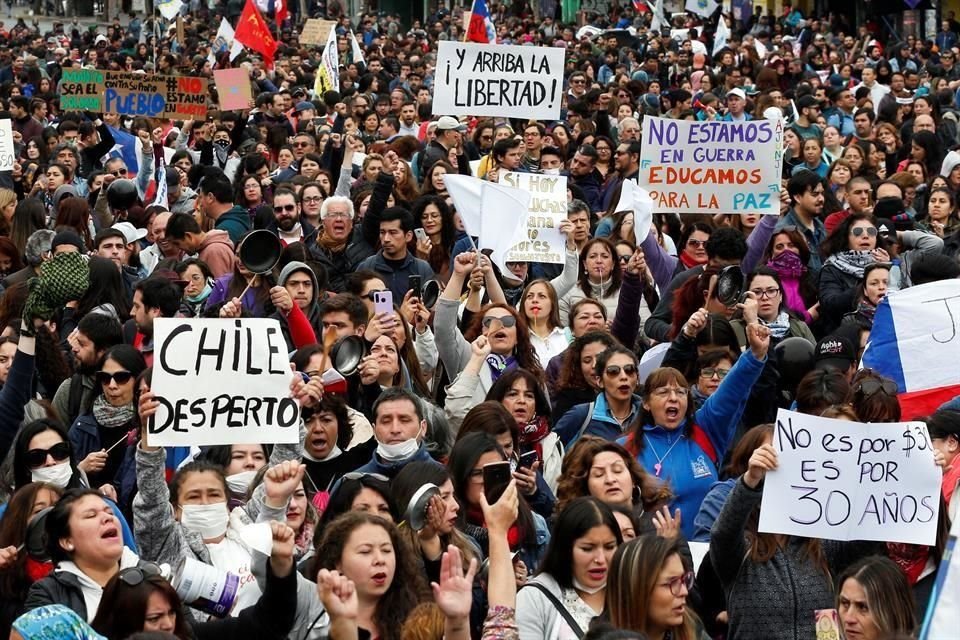 Las protestas continúan este miércoles en Valparaíso.