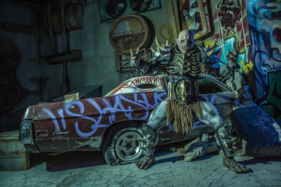 Scream Park se ubica en la Mansión Clover Lawn, se creó en el año 2014 y a la fecha ha estado en operación durante cuatro ediciones, pues en 2016 y 2017 se mantuvo cerrado.