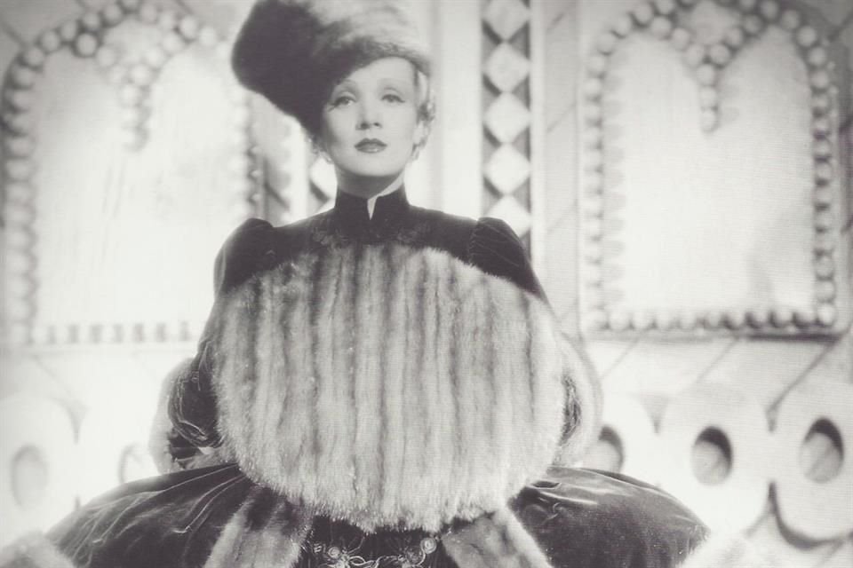 Marlene Dietrich en 'The Scarlet Empress' (1934).