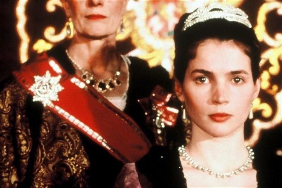 Julia Ormond en 'Young Catherine' (1991).
