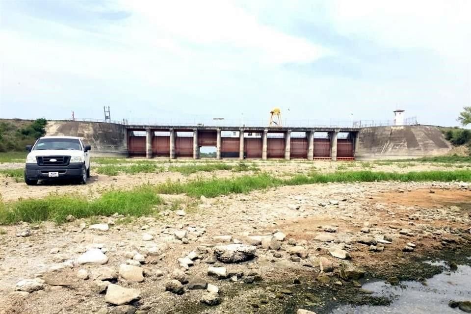 La presa Chicayán, al norte de Veracruz, resintió la sequía de este año.