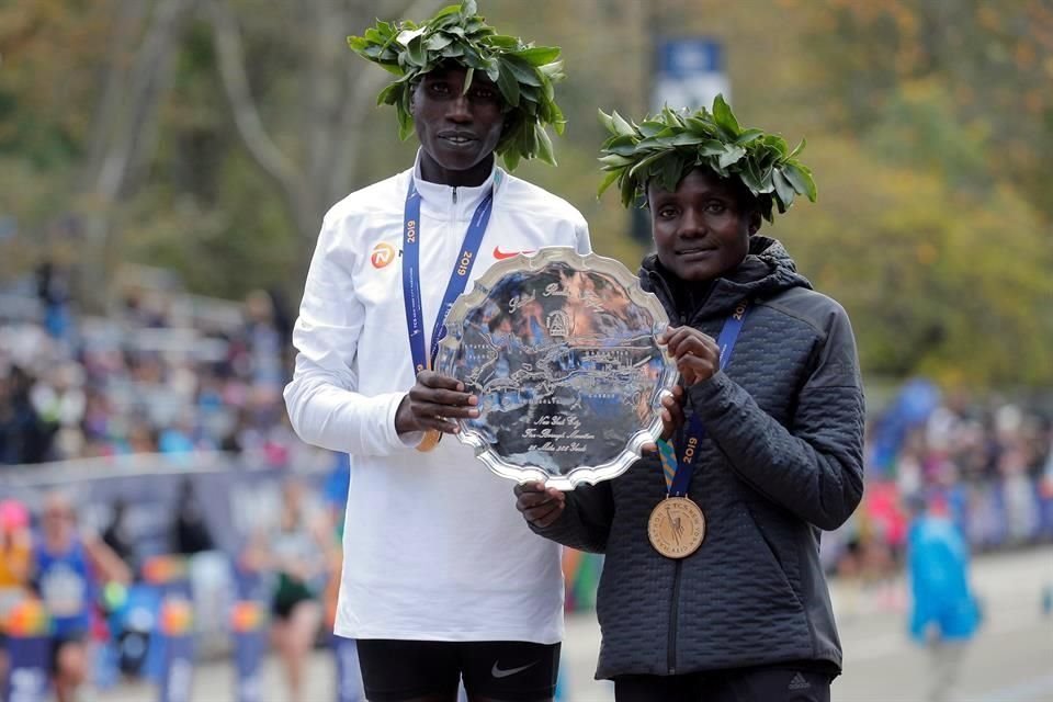Geoffrey Kamworor y Joyciline Jepkosgei dominaron la prueba neoyorquina.