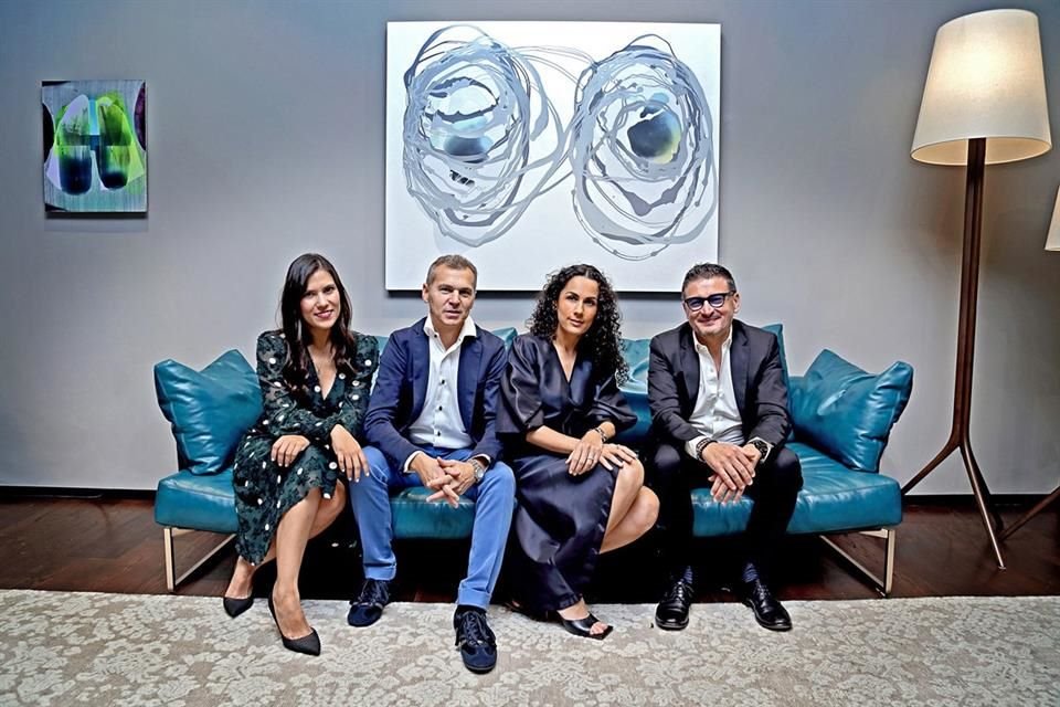 Paola Moreno, Luigi Lucchetta, Sofía Barragán y Paolo Nardo.