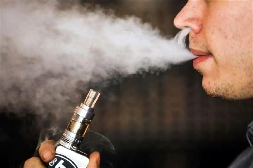 Actualmente, los cigarrillos electrónicos están prohibidos en el País con el argumento de que están elaborados con ingredientes desconocidos.