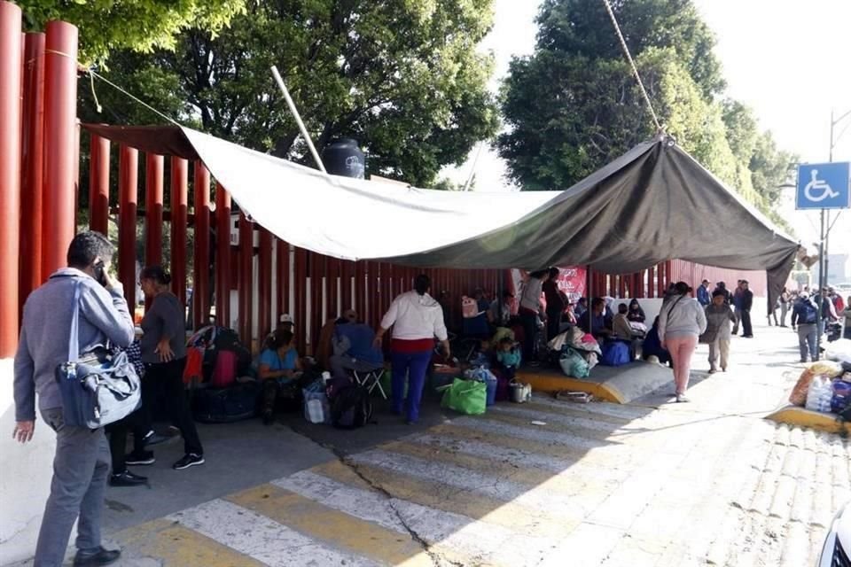 Se espera la llegada de más manifestantes durante el día.