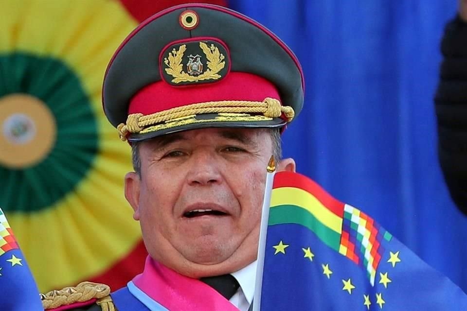 Fotografía de archivo del 22 de marzo de 2019 que muestra al Comandante en Jefe de las FFAA, general Williams Kaliman.