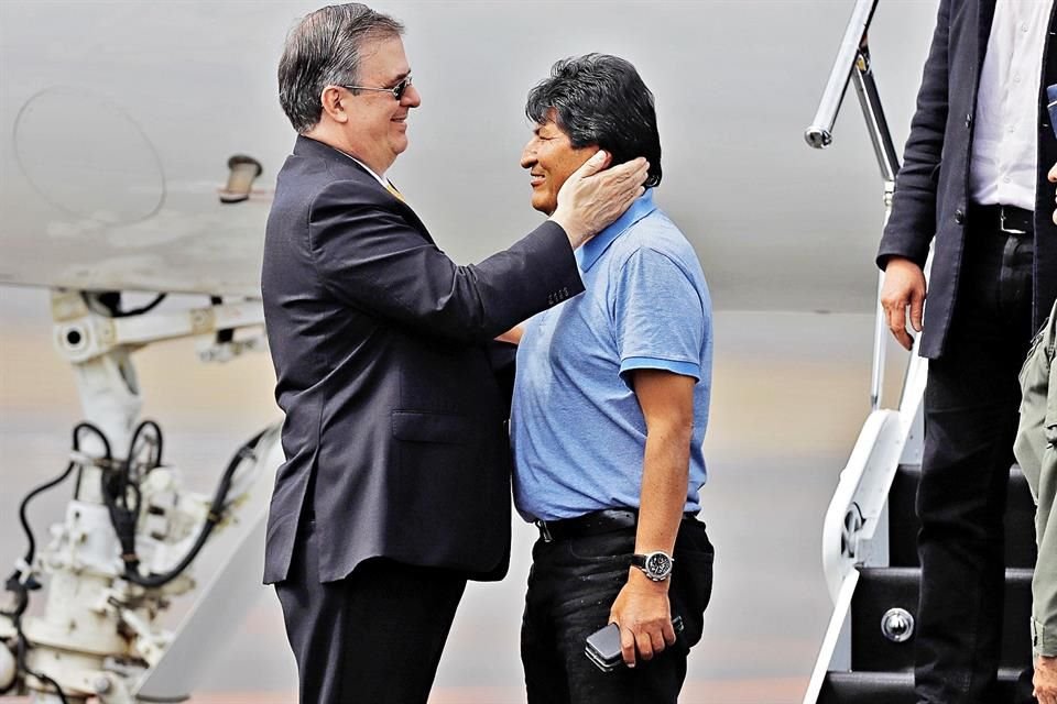 El Canciller de México recibió ayer al ex Mandatario de Bolivia.