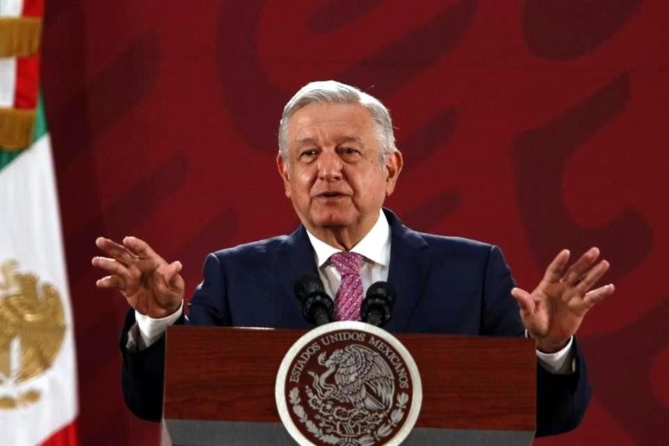 AMLO explicó que los elementos que eran parte del EMP ahora pertenecen a la Sedena, por lo que algunos brindan protección a Evo Morales.