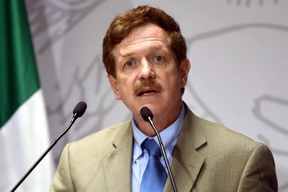 Romero Hicks, coordinador de los diputados federales del PAN.