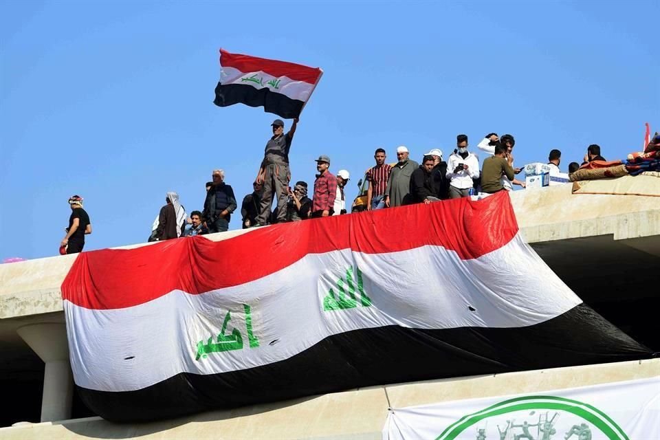 Ciudades de Irak viven una jornada de huelga general en apoyo a las protestas por mejores servicios y contra corrupción.