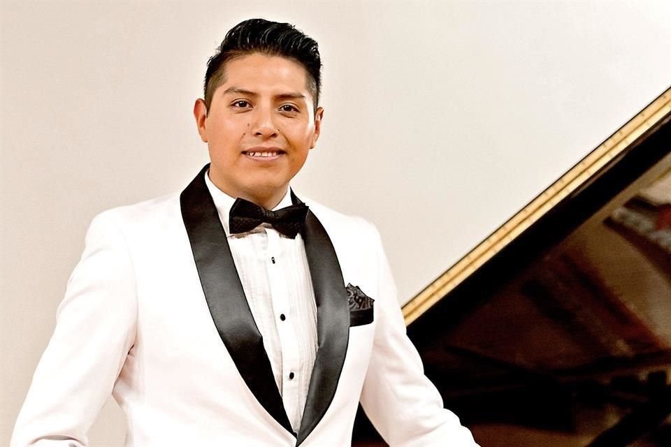 'Soy moreno, de raíces indígenas, homosexual y contratenor. ¿Qué más quieres para tener a la sociedad musical y a la sociedad en general en contra?', dijo Gamaliel Reynoso.