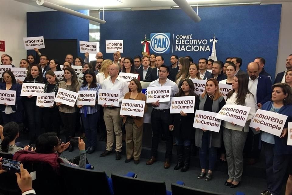 La conferencia en la sede nacional del blanquiazul.