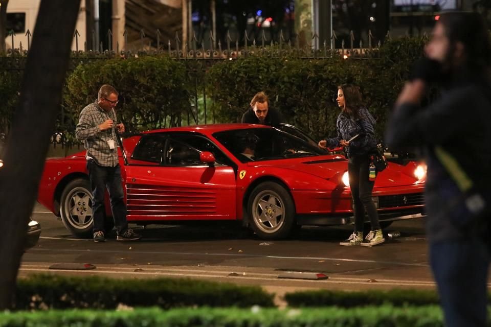 El doble de Wahlberg filmó escenas de persecución para 'Infinite' en un Ferrari rojo.