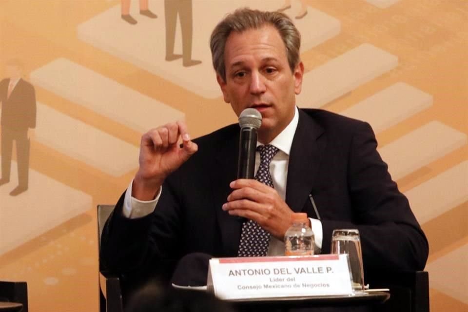 El BID dará de inicio 3 mil millones de dólares en créditos a las mipymes mexicanas y para ello el Consejo Mexicano de Negocios, que preside Antonio del Valle, trabaja con el banco para indicar a qué proveedores se les entregarán los recursos.